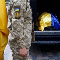 Україна повернула додому тіла ще 140 полеглих воїнів